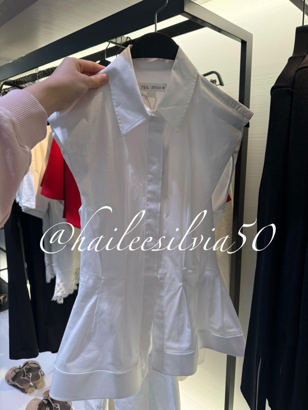 ZARA PLEATED SLEEVELESS SHIRT ZW COLLECTION - Picture 7 of 7